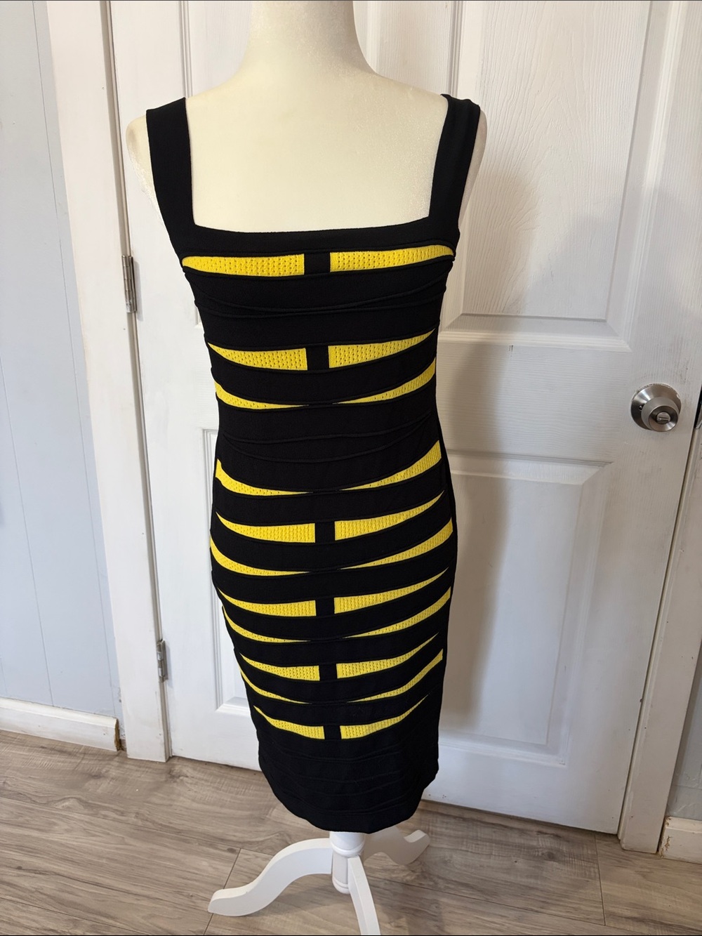 D.EXTERIOR Black and Yellow Strappy Midi Bodycon Dress